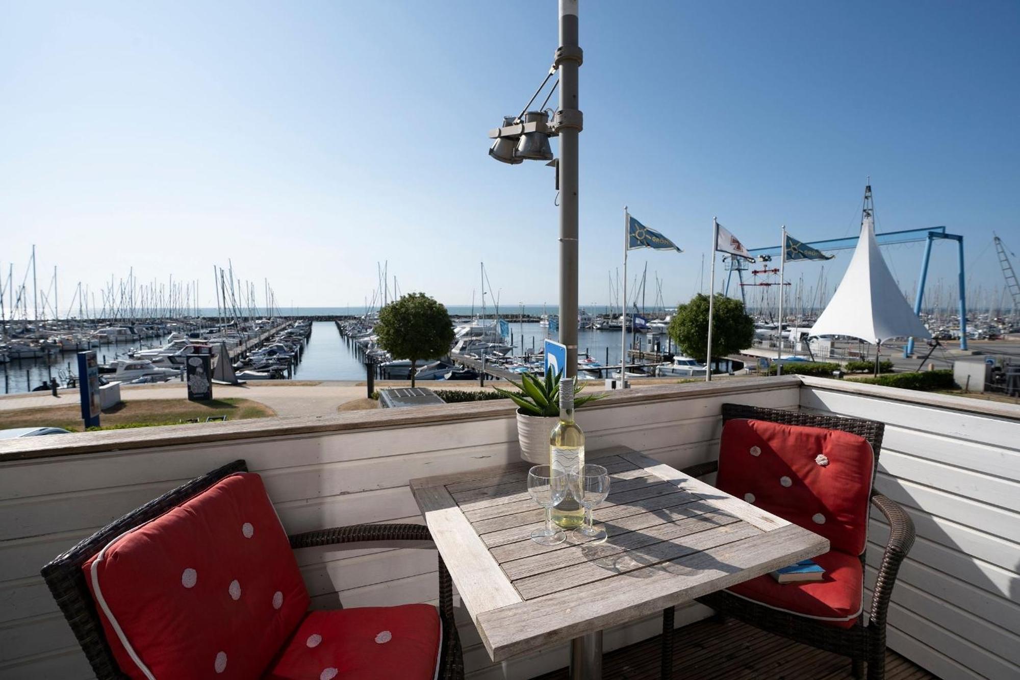 Yachthafen 6 Steuerbord Apartment Groemitz Ngoại thất bức ảnh